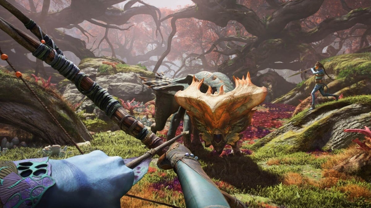 The player about to shoot a creature with a bow in Avatar: Frontiers of Pandora, which is getting new story DLC