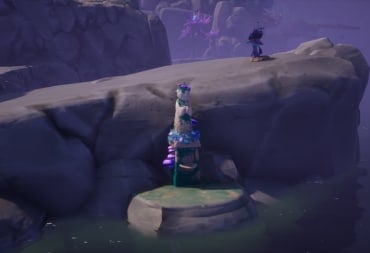 Umbraan Shrine without a Sacred Flower offering in the Mauvis Way area of the Elderwood in Palia